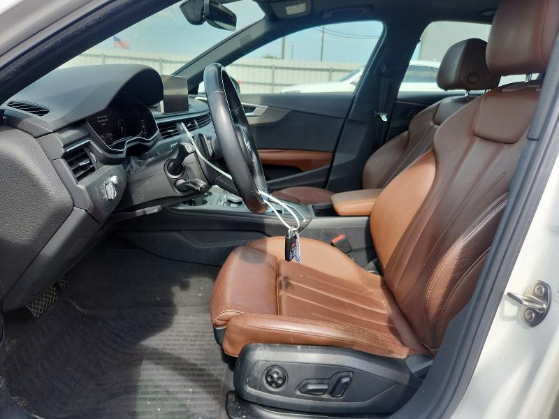 59897926 :رقم المزاد ، WAUMMAF43JA152840 vin ، 2018 Audi A4 مزاد بيع