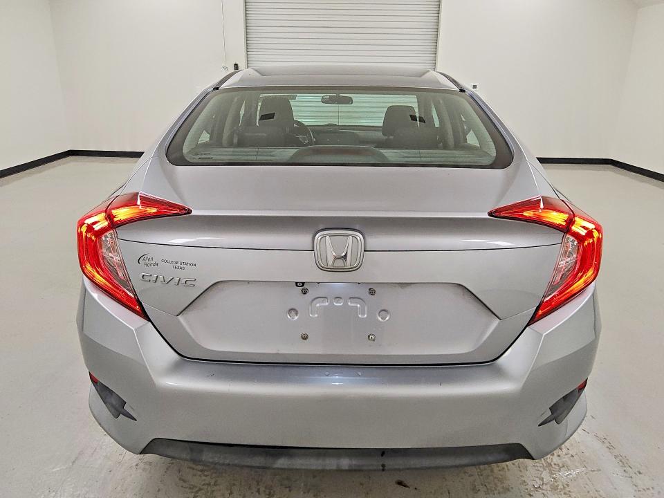 2018 Honda Civic მანქანა იყიდება აუქციონზე, vin: 2HGFC2F58JH562386, აუქციონის ნომერი: 58087636
