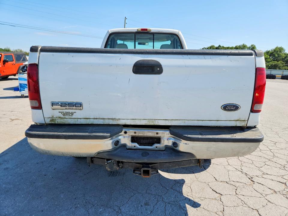 2005 Ford F250 მანქანა იყიდება აუქციონზე, vin: 1FTNF21515EA21072, აუქციონის ნომერი: 62460626