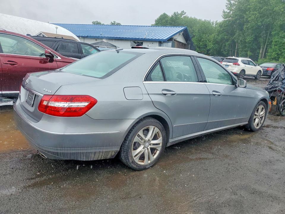 Продаж на аукціоні авто 2010 Mercedes-benz E, vin: WDDHF8HB5AA189087, номер лоту: 59881906