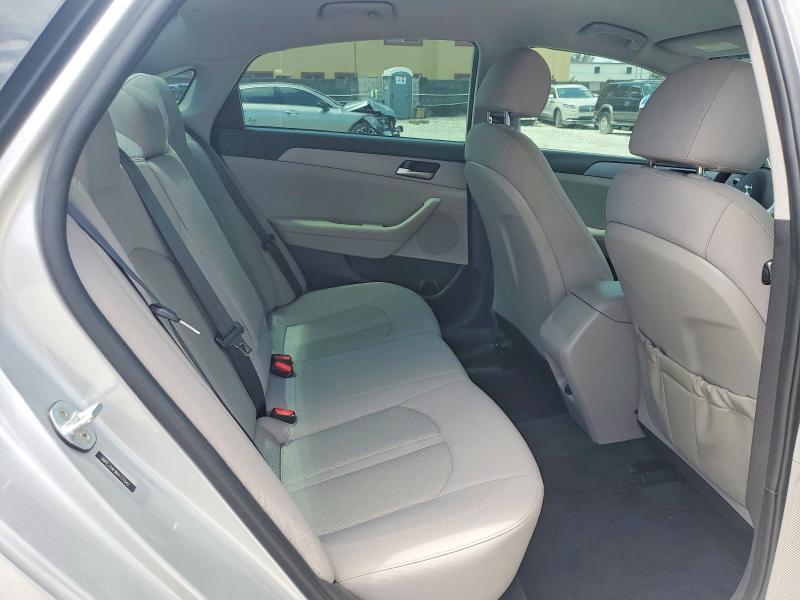 60631086 :رقم المزاد ، 5NPE24AF9KH771542 vin ، 2019 Hyundai Sonata مزاد بيع