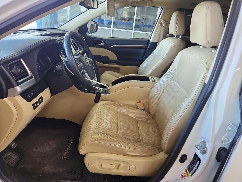 Auction sale of the 2015 Toyota Highlander Hybrid, vin: 5TDDCRFH4FS009204, lot number: 63182876