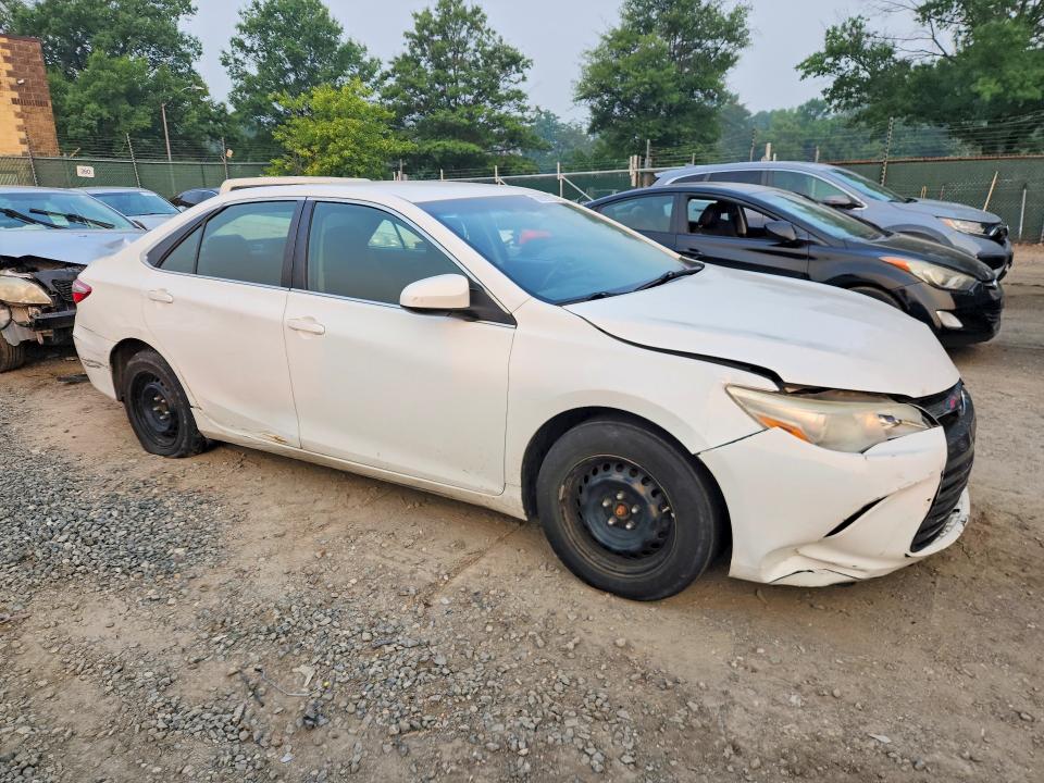 2015 Toyota Camry მანქანა იყიდება აუქციონზე, vin: 4T1BF1FKXFU494306, აუქციონის ნომერი: 60925176