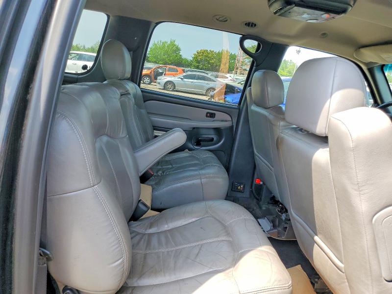 61116616 :رقم المزاد ، 3GNGK26U31G162661 vin ، 2001 Chevrolet Suburban مزاد بيع