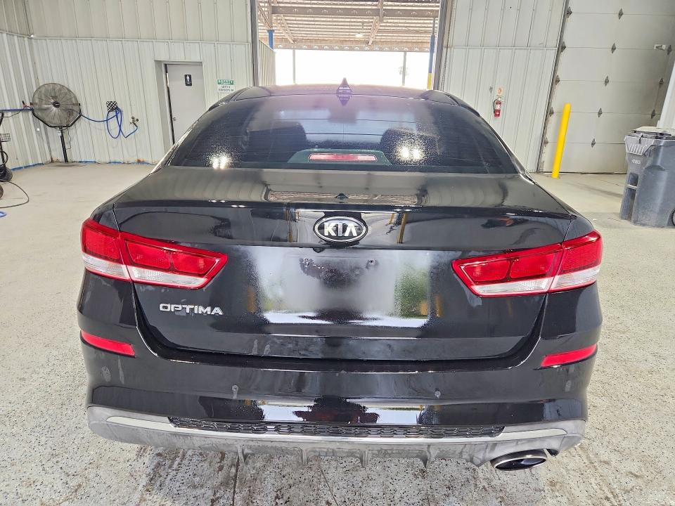 Продаж на аукціоні авто 2019 Kia Optima, vin: 5XXGT4L32KG367762, номер лоту: 62092316