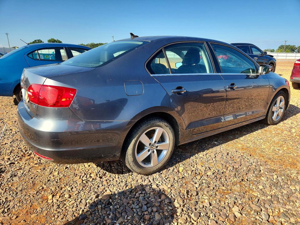 2014 Volkswagen Jetta მანქანა იყიდება აუქციონზე, vin: 3VWLL7AJ1EM398602, აუქციონის ნომერი: 59021326