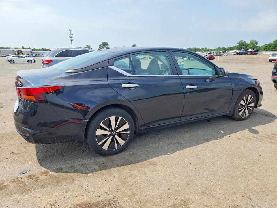 Продажа на аукционе авто 2021 Nissan Altima, vin: 1N4BL4DW1MN417244, номер лота: 62247536