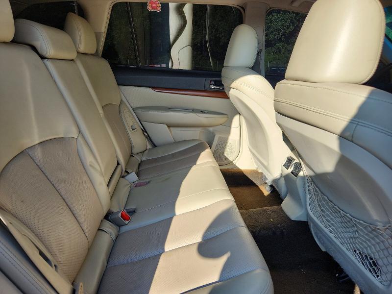 61840116 :رقم المزاد ، 4S4BRDMCXE2224006 vin ، 2014 Subaru Outback مزاد بيع