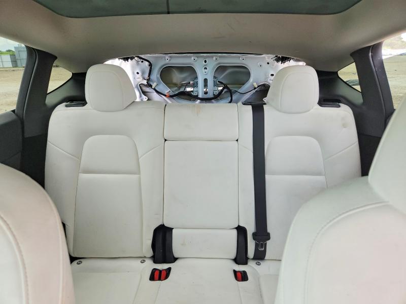 2024 Tesla Model Y მანქანა იყიდება აუქციონზე, vin: 7SAYGDEF9RF040825, აუქციონის ნომერი: 63289086