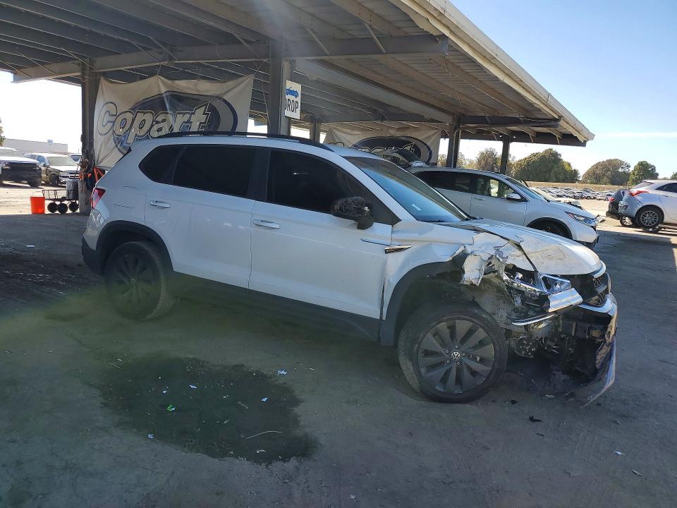 61235866 :رقم المزاد ، 3VVCX7B2XPM337316 vin ، 2023 Volkswagen Taos مزاد بيع