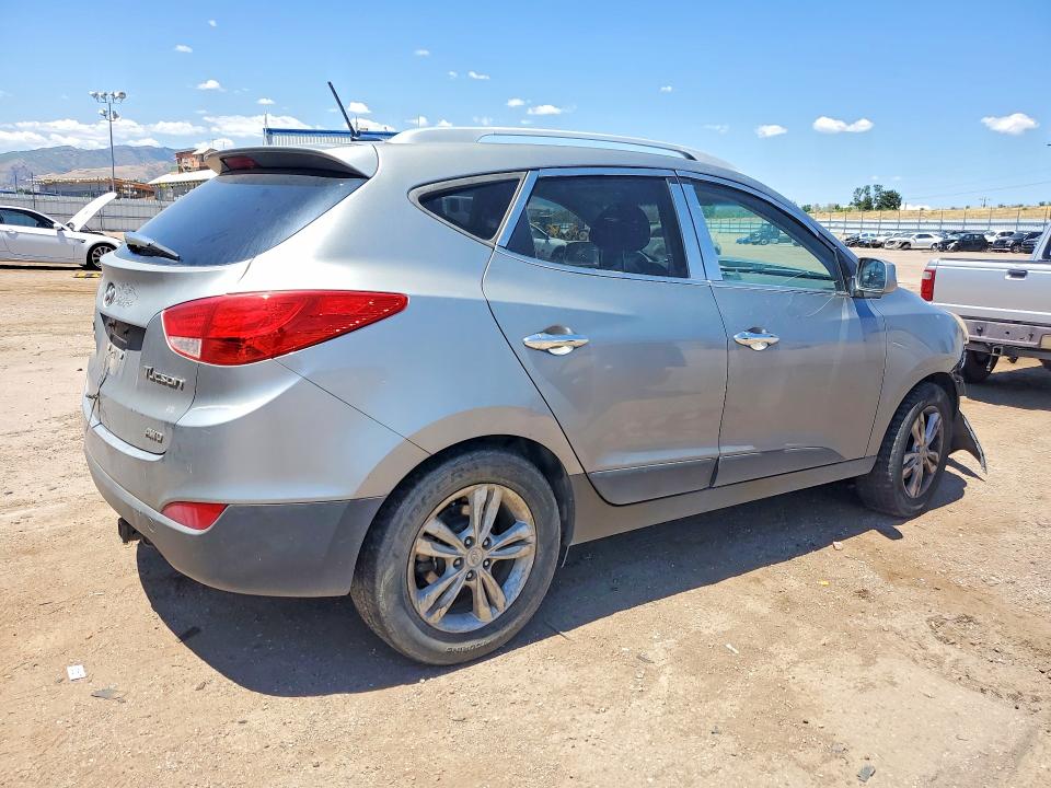 Продажа на аукционе авто 2010 Hyundai Tucson, vin: KM8JUCAC1AU052763, номер лота: 61890216
