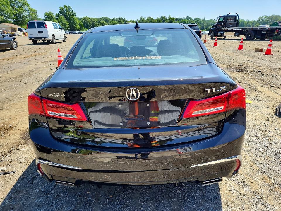 2018 Acura Tlx მანქანა იყიდება აუქციონზე, vin: 19UUB2F56JA002925, აუქციონის ნომერი: 73342455