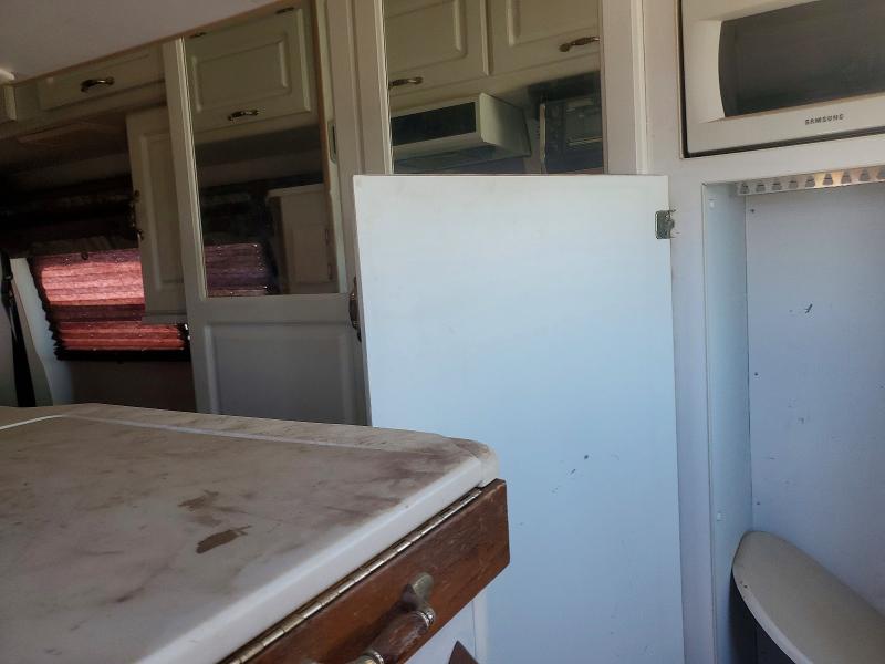 62708116 :رقم المزاد ، 2B6LB31Z82K110225 vin ، 2002 Dodge Ram Van مزاد بيع