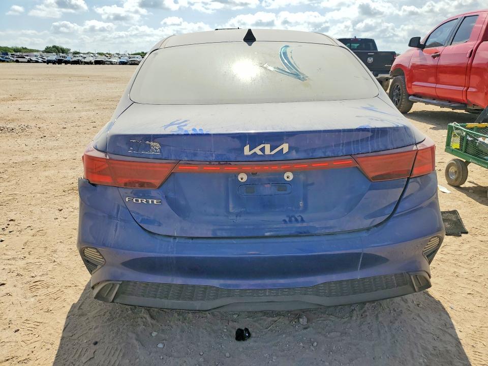 59895616 :رقم المزاد ، 3KPF24AD3PE568841 vin ، 2023 Kia Forte مزاد بيع