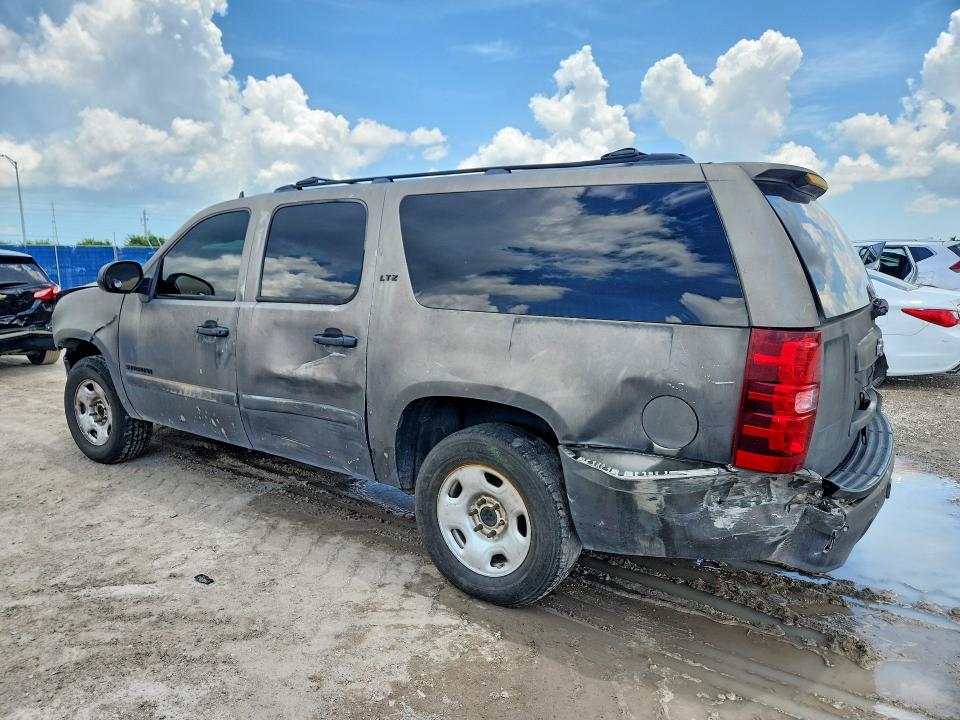 61197936 :رقم المزاد ، 3GNFC16068G148943 vin ، 2008 Chevrolet Suburban مزاد بيع