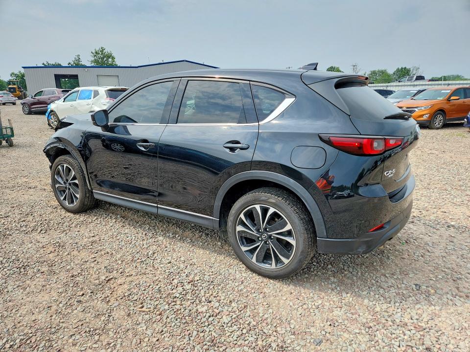 Продаж на аукціоні авто 2022 Mazda Cx-5, vin: JM3KFBDM5N1618018, номер лоту: 61917816