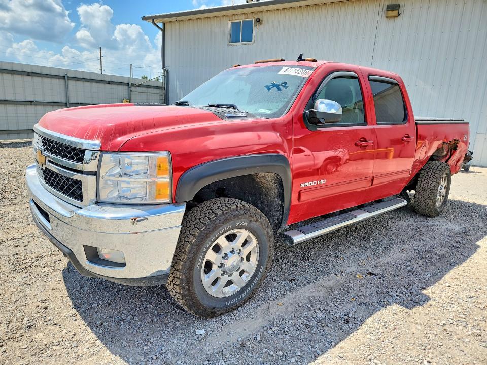 2014 Chevrolet Silverado მანქანა იყიდება აუქციონზე, vin: 1GC1KXC88EF131495, აუქციონის ნომერი: 61115206