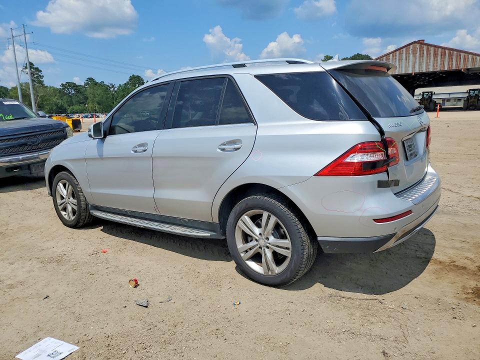 2013 Mercedes-benz Ml მანქანა იყიდება აუქციონზე, vin: 4JGDA5JB4DA144190, აუქციონის ნომერი: 59363026