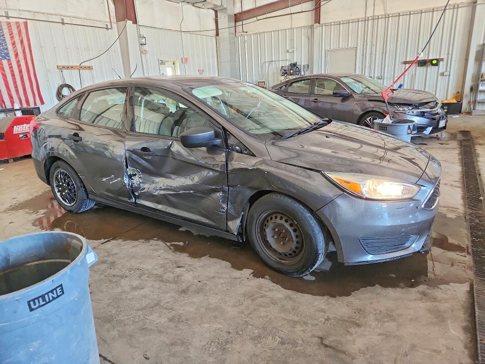 2017 Ford Focus მანქანა იყიდება აუქციონზე, vin: 1FADP3E28HL339338, აუქციონის ნომერი: 60758226