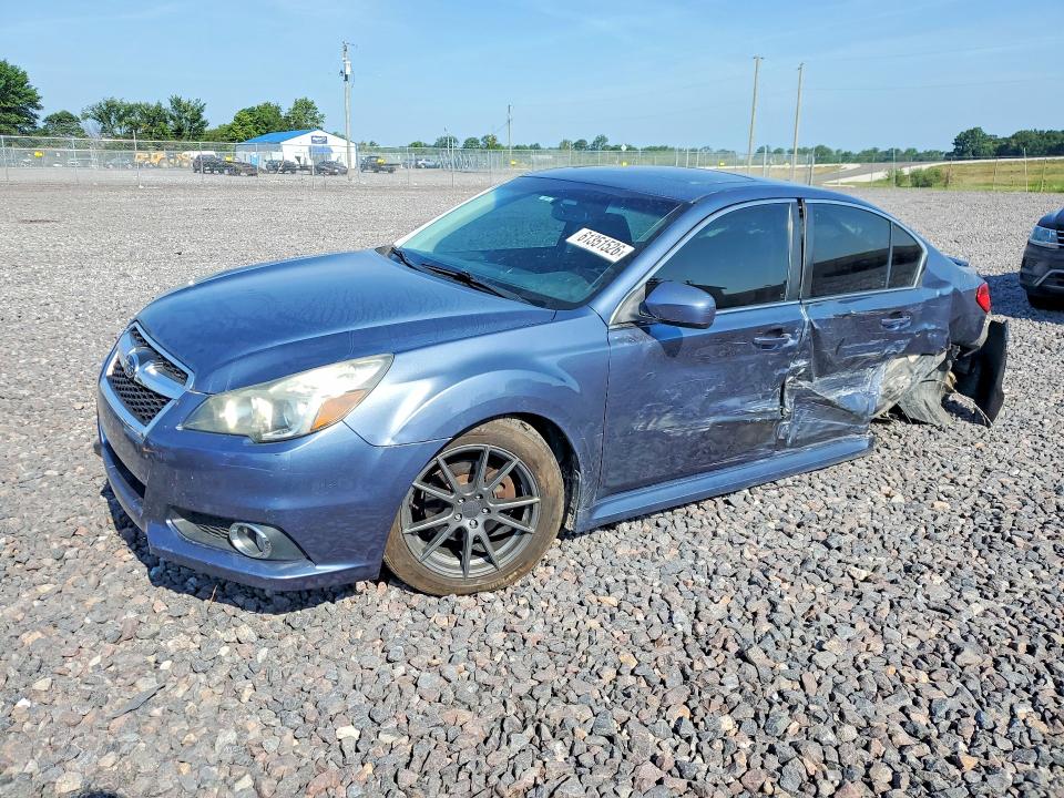 61351526 :رقم المزاد ، 4S3BMCH64E3008115 vin ، 2014 Subaru Legacy مزاد بيع