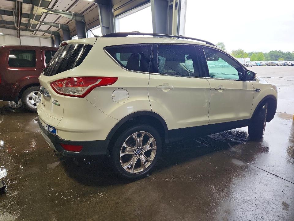 Продажа на аукционе авто 2013 Ford Escape, vin: 1FMCU0HX7DUB08435, номер лота: 63422426