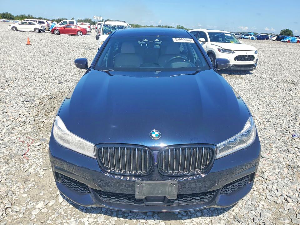 Продаж на аукціоні авто 2018 Bmw 750, vin: WBA7F2C59JB238674, номер лоту: 61952086