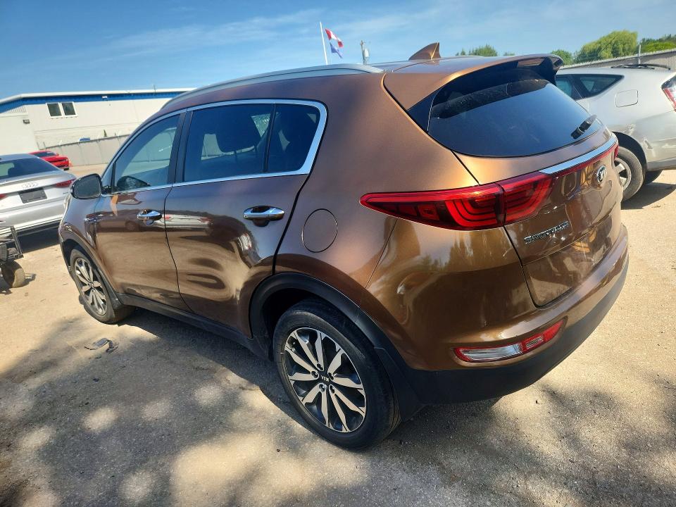 59582806 :رقم المزاد ، KNDPNCAC6J7456197 vin ، 2018 Kia Sportage مزاد بيع
