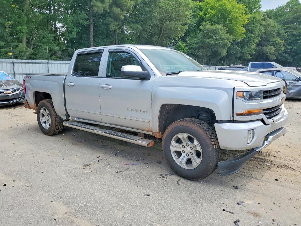 59144676 :رقم المزاد ، 3GCUKREC9HG329256 vin ، 2017 Chevrolet Silverado مزاد بيع
