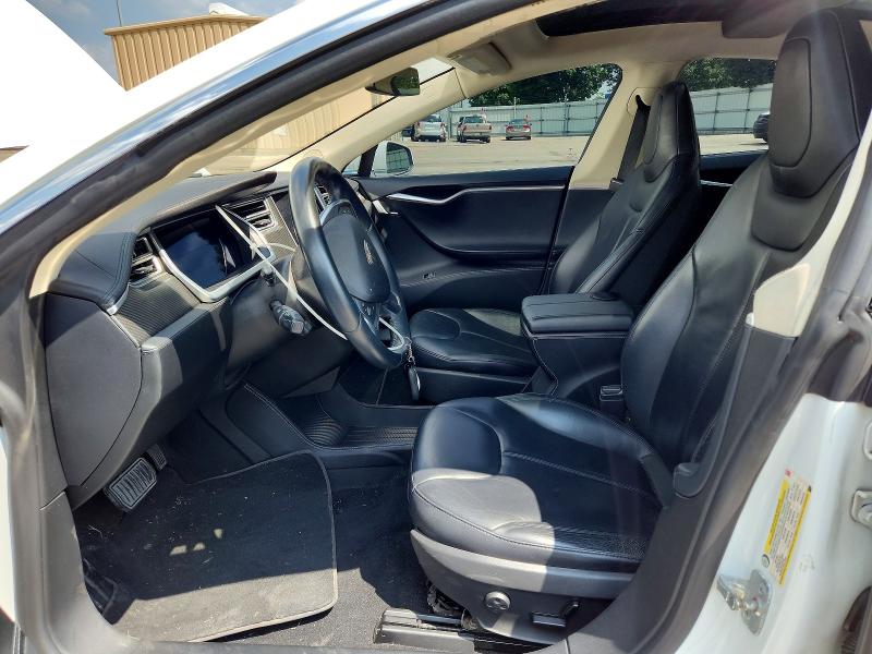 62143706 :رقم المزاد ، 5YJSA1H16EFP36359 vin ، 2014 Tesla Model S مزاد بيع