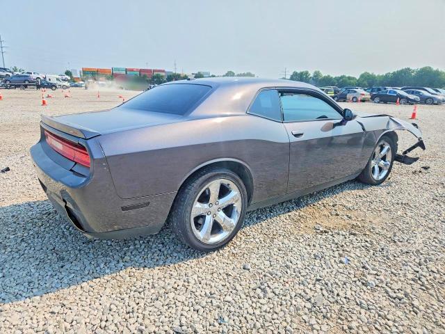 2013 Dodge Challenger მანქანა იყიდება აუქციონზე, vin: 2C3CDYAG0DH573885, აუქციონის ნომერი: 61350286