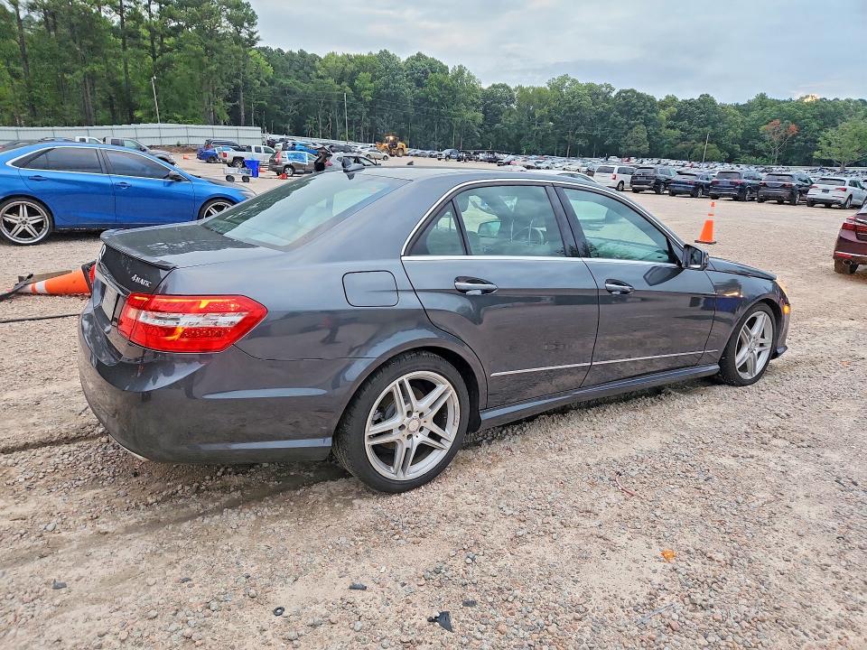 2013 Mercedes-benz E მანქანა იყიდება აუქციონზე, vin: WDDHF8JB0DA737009, აუქციონის ნომერი: 61809966