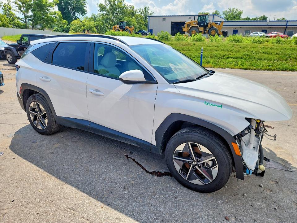 Продажа на аукционе авто 2026 Hyundai Tucson, vin: 5NMJBCDEXTH637343, номер лота: 59968056