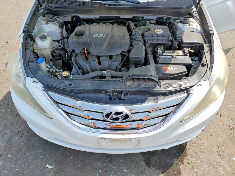 61617056 :رقم المزاد ، 5NPEC4AC4BH115011 vin ، 2011 Hyundai Sonata مزاد بيع
