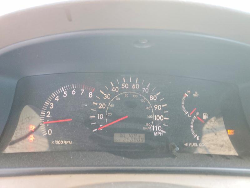 60977996 :رقم المزاد ، 1NXBR32E85Z417208 vin ، 2005 Toyota Corolla مزاد بيع