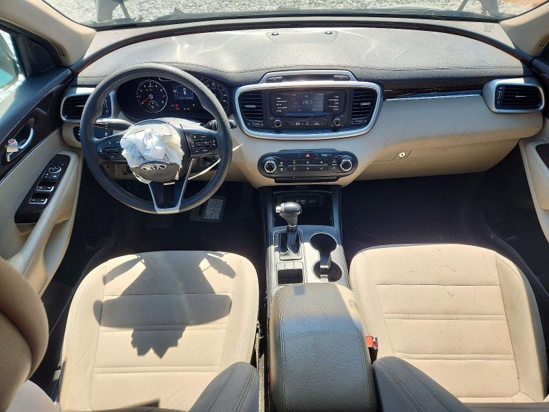 61492696 :رقم المزاد ، 5XYPG4A37GG121073 vin ، 2016 Kia Sorento مزاد بيع