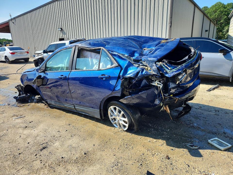 Продажа на аукционе авто 2022 Chevrolet Equinox, vin: 3GNAXHEV4NS154821, номер лота: 62304006