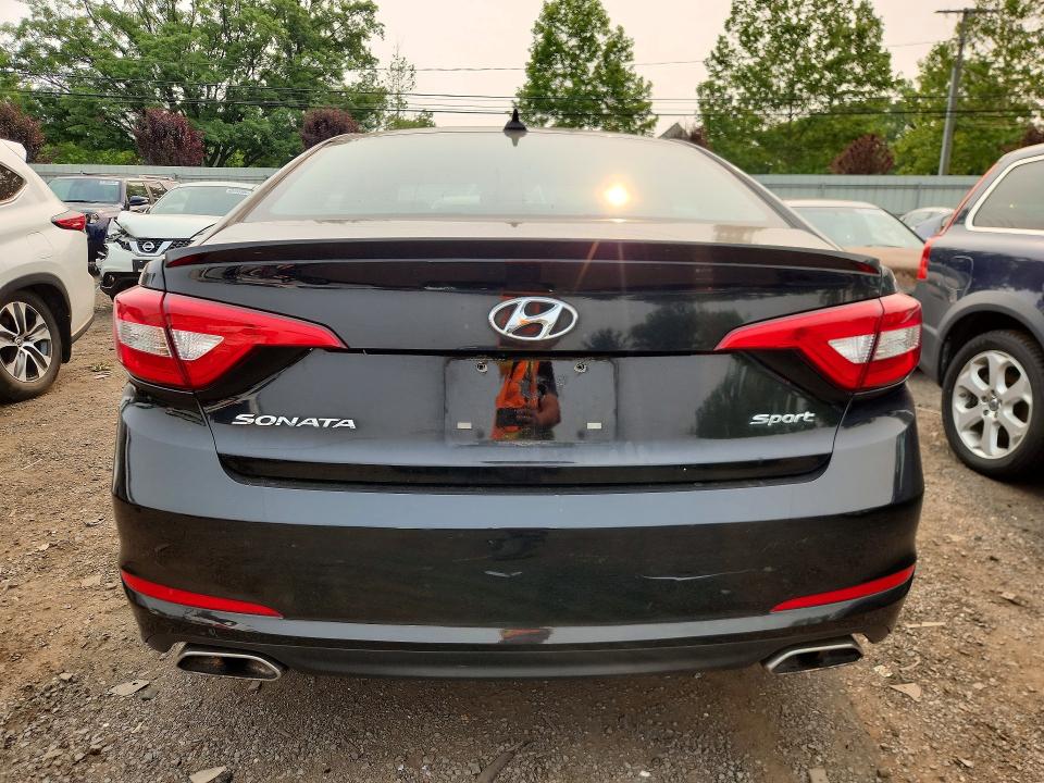 61245326 :رقم المزاد ، 5NPE34AF0FH047354 vin ، 2015 Hyundai Sonata مزاد بيع