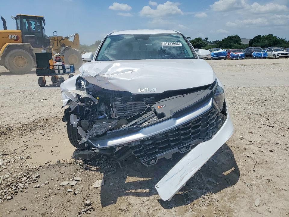 61282906 :رقم المزاد ، 5XYK33DF0SG274022 vin ، 2025 Kia Sportage مزاد بيع