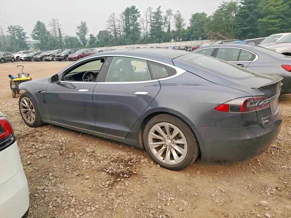 Aukcja sprzedaży 2017 Tesla Model S, vin: 5YJSA1E27HF201509, numer aukcji: 61015176