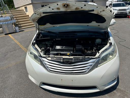 Aukcja sprzedaży 2016 Toyota Sienna, vin: 5TDDK3DC3GS131304, numer aukcji: 61284916