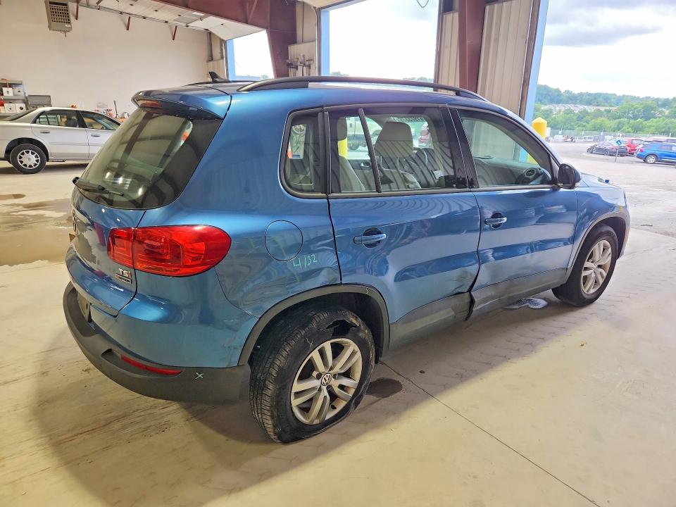 Aukcja sprzedaży 2017 Volkswagen Tiguan, vin: WVGBV7AX2HW501040, numer aukcji: 61973376