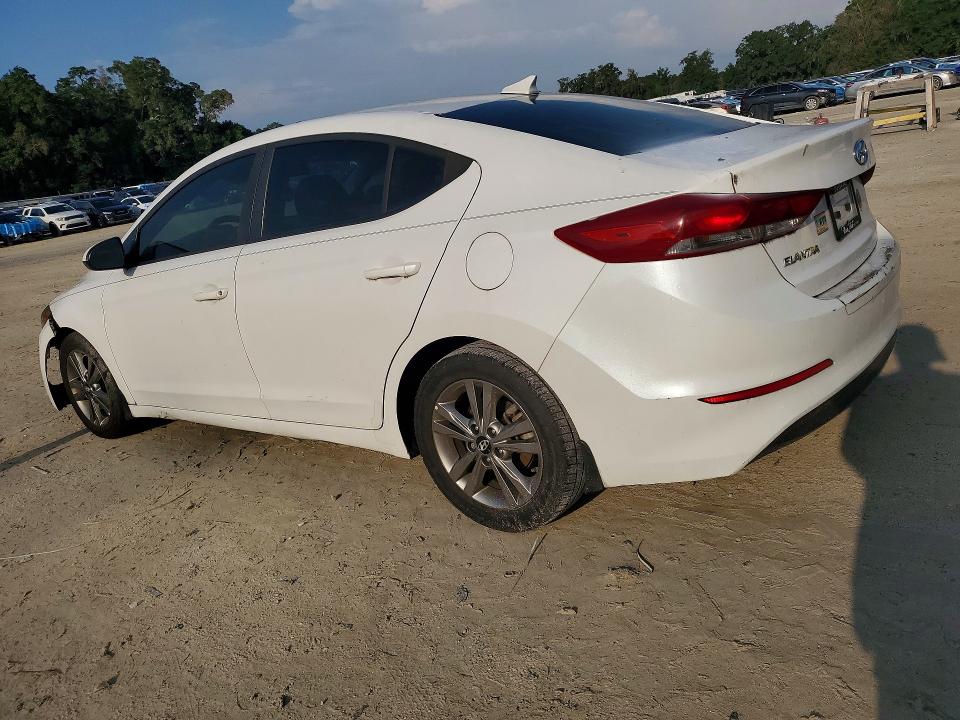 63405026 :رقم المزاد ، 5NPD84LF0JH341226 vin ، 2018 Hyundai Elantra مزاد بيع