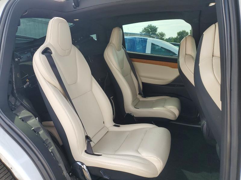 Продажа на аукционе авто 2019 Tesla Model X, vin: 5YJXCBE4XKF200269, номер лота: 59291866