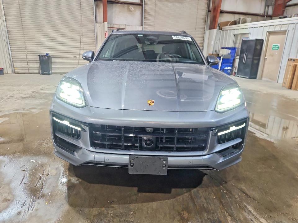 58699856 :رقم المزاد ، WP1AL2AY8TDA15921 vin ، 2026 Porsche Cayenne مزاد بيع