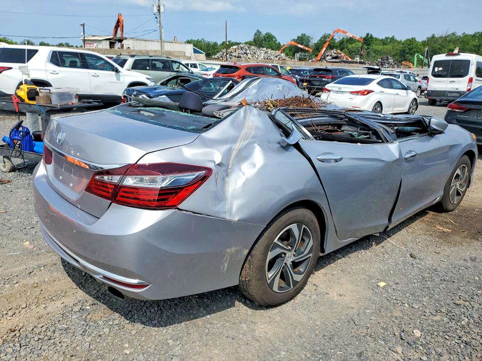 60092346 :رقم المزاد ، 1HGCR2F37HA113497 vin ، 2017 Honda Accord مزاد بيع