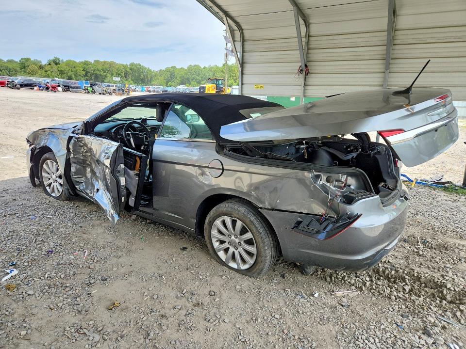 Продажа на аукционе авто 2013 Chrysler 200, vin: 1C3BCBEB9DN526629, номер лота: 62475516
