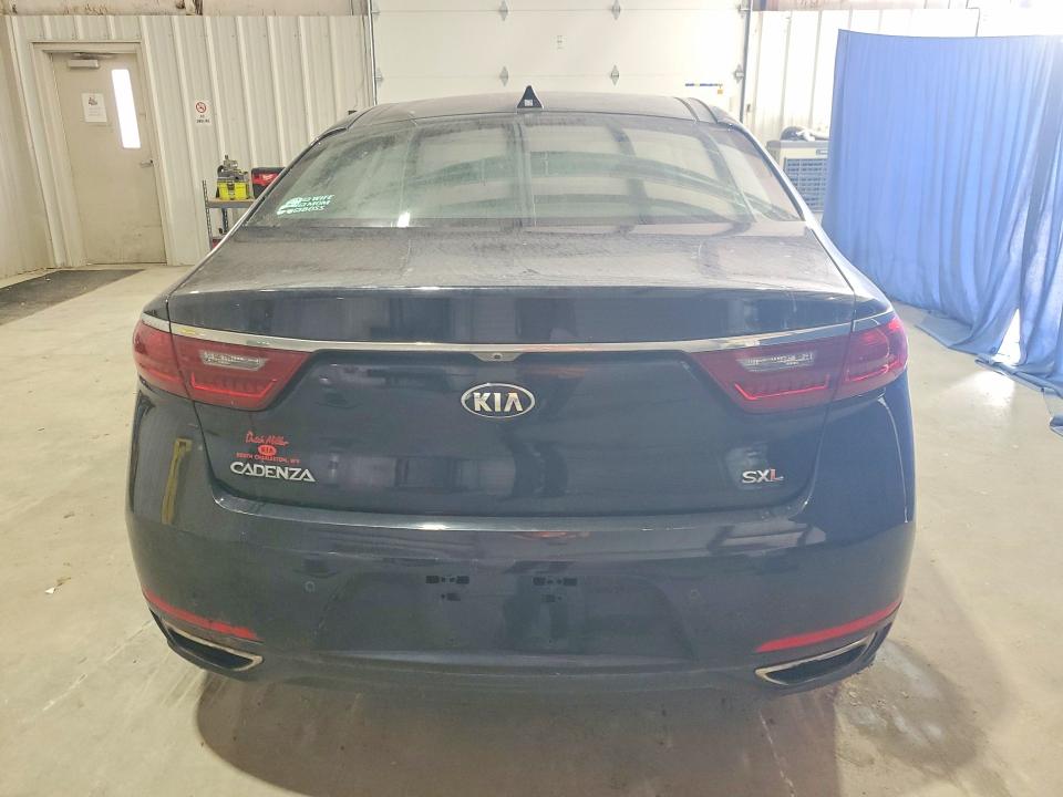 59217796 :رقم المزاد ، KNALC4J14J5098051 vin ، 2018 Kia Cadenza مزاد بيع