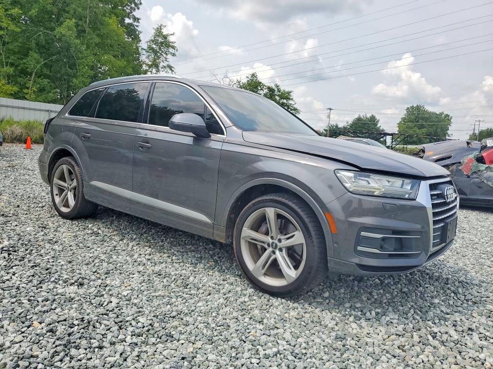 Продаж на аукціоні авто 2019 Audi Q7, vin: WA1VAAF70KD003550, номер лоту: 61145536