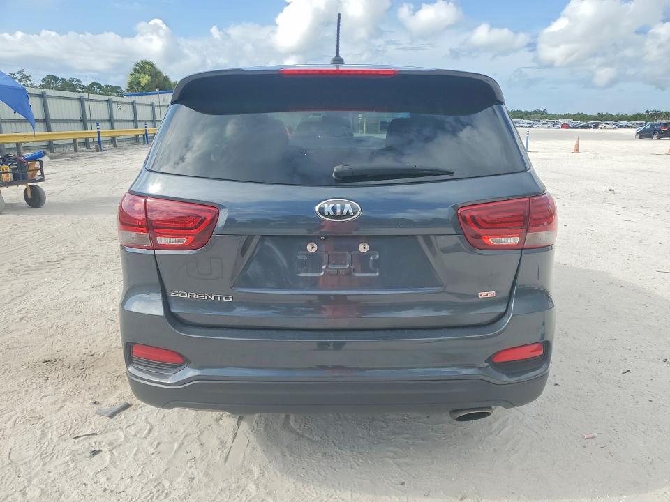 59347446 :رقم المزاد ، 5XYPG4A33LG698659 vin ، 2020 Kia Sorento مزاد بيع