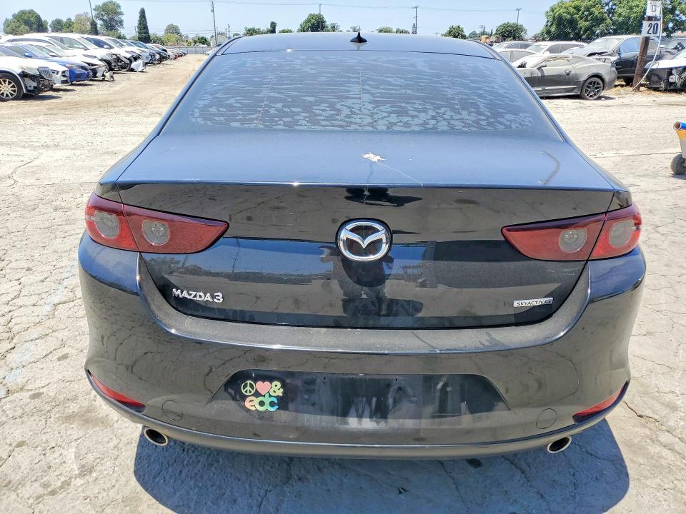 60512956 :رقم المزاد ، 3MZBPADL3KM108897 vin ، 2019 Mazda 3 مزاد بيع